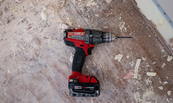 Taladro Percutor Bosch 650W